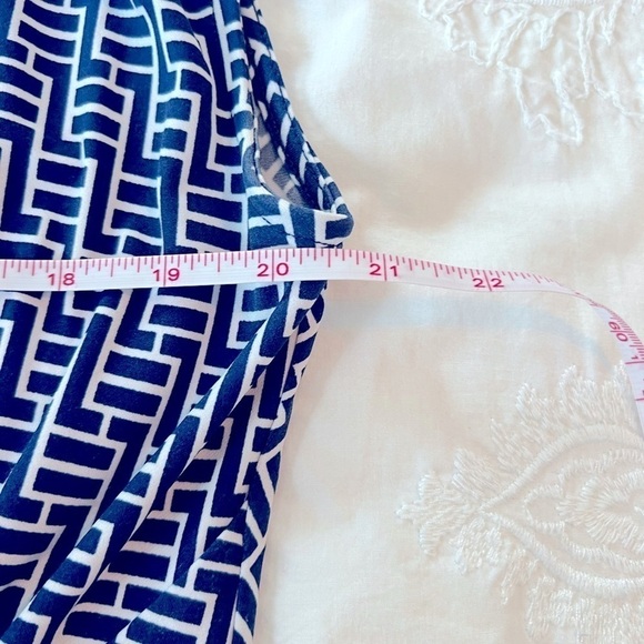 Michael Kors cap sleeve knit midi dress, size L - Picture 8 of 10